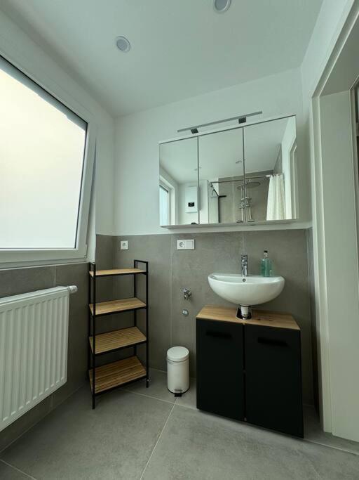 Appartement Quartier Ht13 Rheinblick à Coblence Extérieur photo